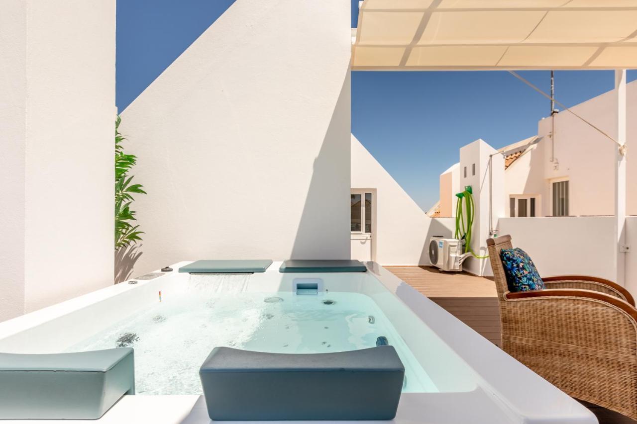 Seascape Villa Private Pool & Rooftop Jacuzzi With Sea View Near Manta Rota Beach Вила-Нова-де-Касела Экстерьер фото