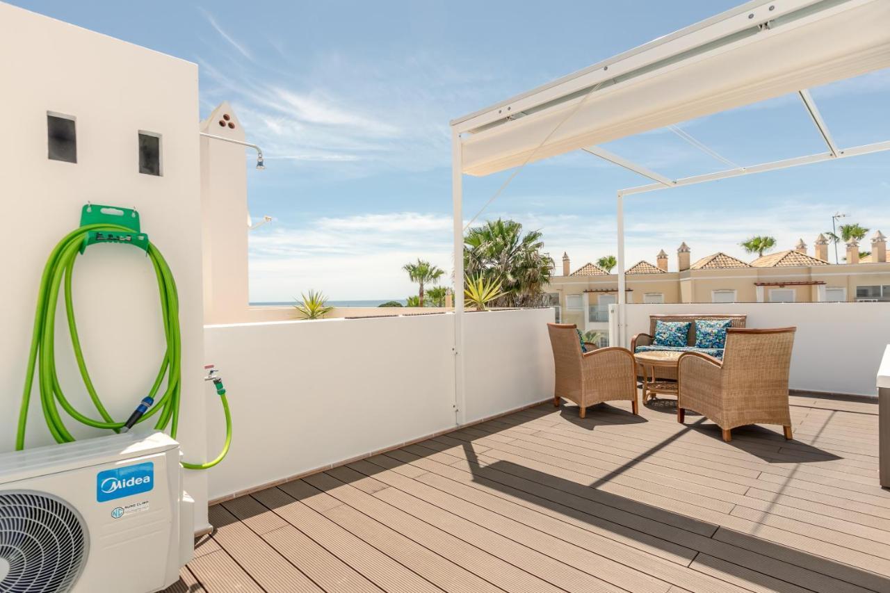 Seascape Villa Private Pool & Rooftop Jacuzzi With Sea View Near Manta Rota Beach Вила-Нова-де-Касела Экстерьер фото